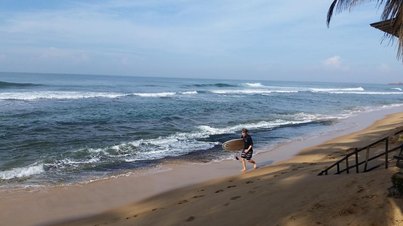 Hansa Surf Hotel Hikkaduwa Dış mekan fotoğraf